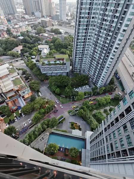The Base Park East Sukhumvit 77, Bangkok, 99 Soi Pridi Banomyong 2, Phra Kanong Nua, Watthana, Bangkok, 1 Bedroom, 30 sqm, Condo For Rent, by The Living Bangkok, 500474512 - DDproperty.com