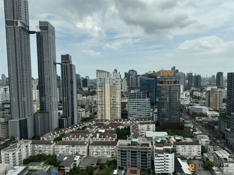 Noble Form Thonglor, Bangkok, Sukhumvit 55, Khlong Tan Nua, Watthana, Bangkok, 2 Bedrooms, 64 sqm, Condo For Sale, by Sirirut Havee Akehurst, 500474523 - DDproperty.com