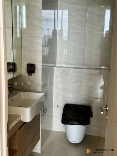 Noble Form Thonglor, Bangkok, Sukhumvit 55, Khlong Tan Nua, Watthana, Bangkok, 2 Bedrooms, 64 sqm, Condo For Sale, by Sirirut Havee Akehurst, 500474523 - DDproperty.com