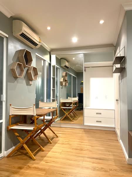 Lumpini Place Rama 9-Ratchada, Bangkok, Rama 9 Road, Huai Khwang, Bangkok, 1 Bedroom, 38 sqm, Condo For Rent, by Jintana Limsri, 500474524 - DDproperty.com