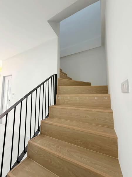 หมู่บ้านพิพรพงษ์, Bangkok, ซ.วิภาวดีรังสิต 84 ถ.วิภาวดีรังสิต, Sanam Bin, Don Mueang, Bangkok, 2 Bedrooms, 80 sqm, Townhouse For Sale, by ณัฐยา ศิริฐานนท์, 500474528 - DDproperty.com