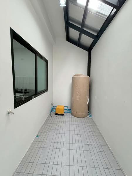 หมู่บ้านพิพรพงษ์, Bangkok, ซ.วิภาวดีรังสิต 84 ถ.วิภาวดีรังสิต, Sanam Bin, Don Mueang, Bangkok, 2 Bedrooms, 80 sqm, Townhouse For Sale, by ณัฐยา ศิริฐานนท์, 500474528 - DDproperty.com