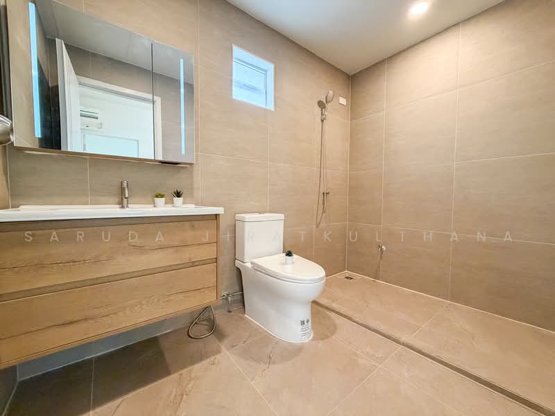 Pruksa Ville 33 Pinklao-Wongwaen 2, Nonthaburi, Kanchanapisek Road (Soi Wat Som Kliang-Wat Phraek), Plai Bang, Bang Kruai, Nonthaburi, 3 Bedrooms, 120 sqm, Townhouse For Sale, by Saruda Jiratkulthana, 500474533 - DDproperty.com
