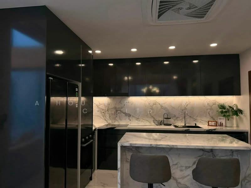 Newly built luxury pool villa in Pattaya, near Dongtan Beach. Excellent location, Chon Buri (Pattaya), Nong Pru, Bang Lamung (Pattaya), Chon Buri (Pattaya), 5 Bedrooms, 300 sqm, Villa For Sale, by A House Property Co.,Ltd., 500474556 - DDproperty.com