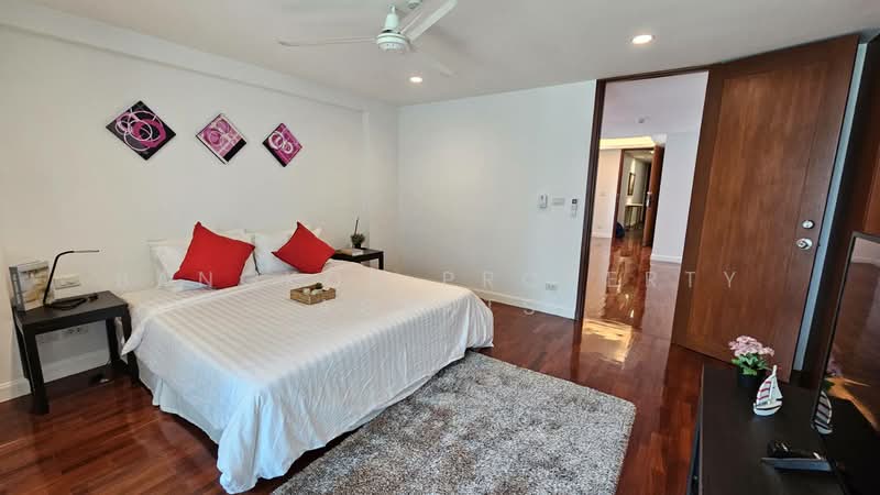 Sathorn Gallery Residences, Bangkok, 70 Pan Road, Silom, Bang Rak, Bangkok, 3 Bedrooms, 200 sqm, Condo For Rent, by BANGKOK PROPERTY AGENTS, 500474575 - DDproperty.com