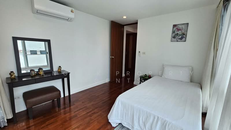 Sathorn Gallery Residences, Bangkok, 70 Pan Road, Silom, Bang Rak, Bangkok, 3 Bedrooms, 200 sqm, Condo For Rent, by BANGKOK PROPERTY AGENTS, 500474575 - DDproperty.com