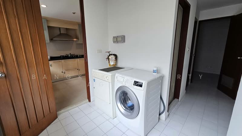 Sathorn Gallery Residences, Bangkok, 70 Pan Road, Silom, Bang Rak, Bangkok, 3 Bedrooms, 200 sqm, Condo For Rent, by BANGKOK PROPERTY AGENTS, 500474575 - DDproperty.com
