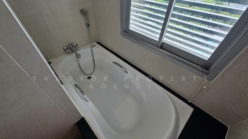 Sathorn Gallery Residences, Bangkok, 70 Pan Road, Silom, Bang Rak, Bangkok, 3 Bedrooms, 230 sqm, Condo For Rent, by BANGKOK PROPERTY AGENTS, 500474583 - DDproperty.com