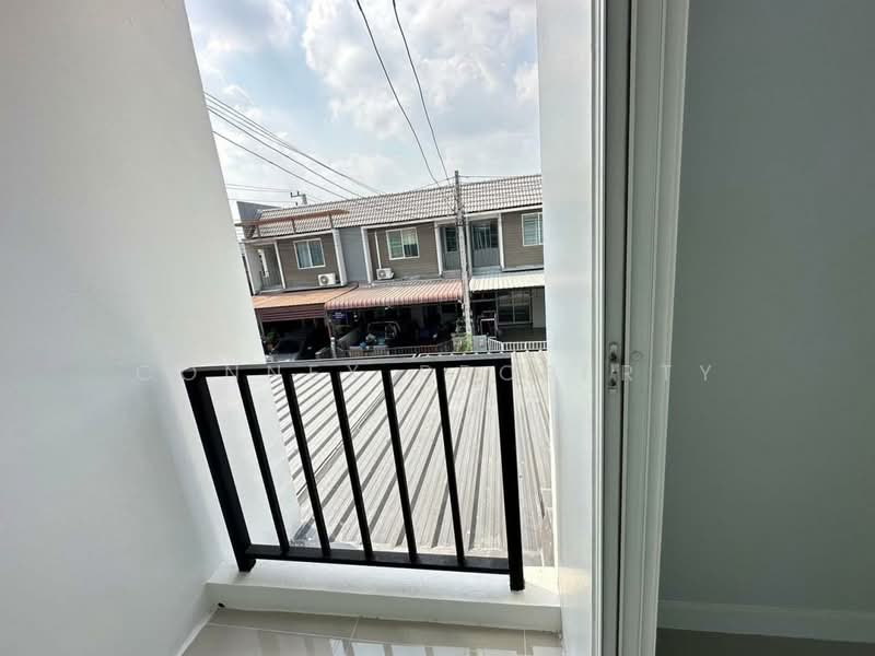 The Colors Rangsit-Klong 4, Pathum Thani, Susawat Road, Lat Sawai, Lam Luk Ka, Pathum Thani, 3 Bedrooms, 120 sqm, Townhouse For Sale, by Connex Property, 500474593 - DDproperty.com