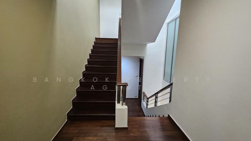 Townhouse in Ekkamai, กรุงเทพ, คลองตันเหนือ, วัฒนา, กรุงเทพ, 400 ตร.ม., ทาวน์เฮ้าส์ ให้เช่า, โดย BANGKOK PROPERTY AGENTS, 500474595 - DDproperty.com
