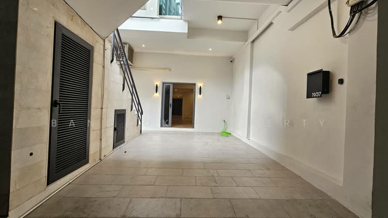 Townhome in Ekkamai, กรุงเทพ, คลองตันเหนือ, วัฒนา, กรุงเทพ, 350 ตร.ม., ทาวน์เฮ้าส์ ให้เช่า, โดย BANGKOK PROPERTY AGENTS, 500474602 - DDproperty.com