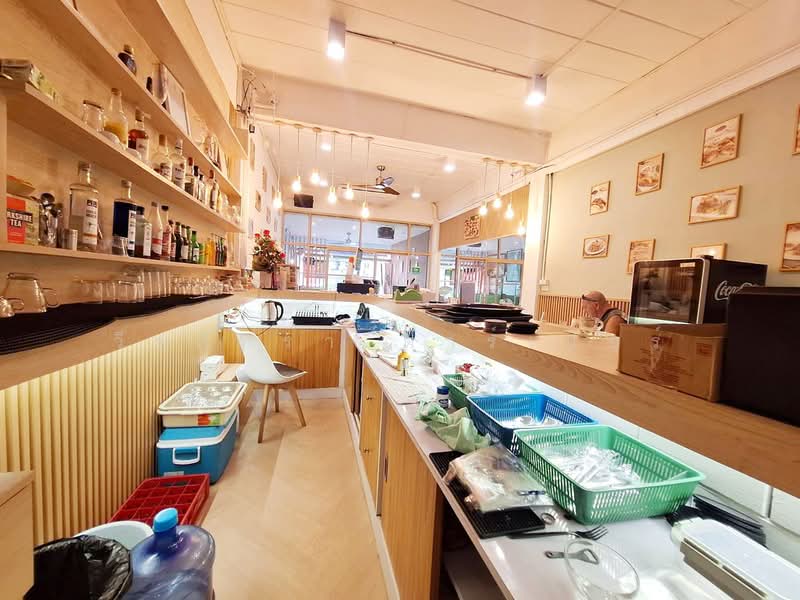 Burger Breakfast And Cafe Lounge Khon Kaen For Sale, Khon Kaen, Nai Muang, Muang Khon Kaen, Khon Kaen, , 210 sqm, Shophouse For Sale, by วีรภัทรา ดาร์เปอร์, 500474607 - DDproperty.com