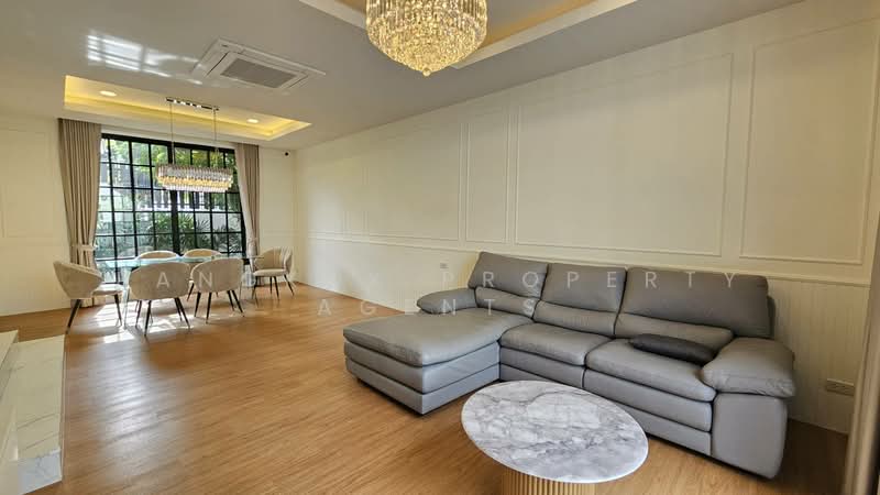 Townhouse - Ekkamai 12, Bangkok, Khlong Tan Nua, Watthana, Bangkok, 4 Bedrooms, 350 sqm, Townhouse For Rent, by BANGKOK PROPERTY AGENTS, 500474610 - DDproperty.com