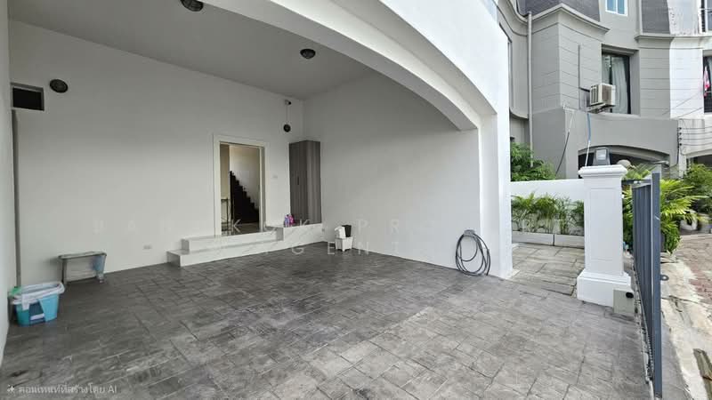 Townhouse - Ekkamai 12, กรุงเทพ, คลองตันเหนือ, วัฒนา, กรุงเทพ, 350 ตร.ม., ทาวน์เฮ้าส์ ให้เช่า, โดย BANGKOK PROPERTY AGENTS, 500474610 - DDproperty.com