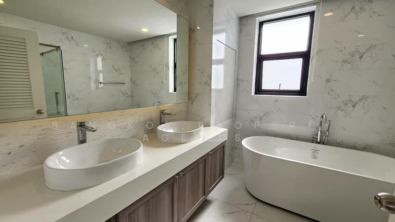 Townhouse - Ekkamai 12, กรุงเทพ, คลองตันเหนือ, วัฒนา, กรุงเทพ, 350 ตร.ม., ทาวน์เฮ้าส์ ให้เช่า, โดย BANGKOK PROPERTY AGENTS, 500474610 - DDproperty.com