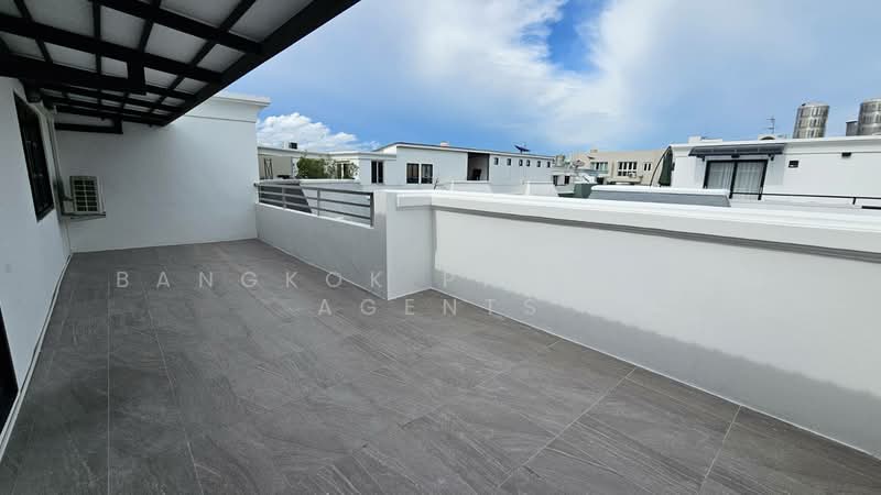 Townhouse - Ekkamai 12, Bangkok, Khlong Tan Nua, Watthana, Bangkok, 4 Bedrooms, 350 sqm, Townhouse For Rent, by BANGKOK PROPERTY AGENTS, 500474610 - DDproperty.com