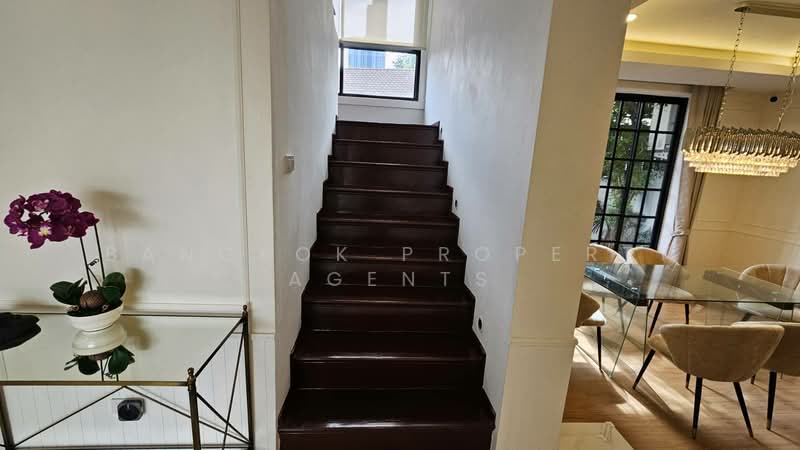 Townhouse - Ekkamai 12, Bangkok, Khlong Tan Nua, Watthana, Bangkok, 4 Bedrooms, 350 sqm, Townhouse For Rent, by BANGKOK PROPERTY AGENTS, 500474610 - DDproperty.com