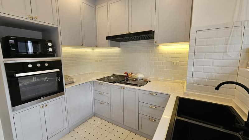 Townhouse - Ekkamai 12, Bangkok, Khlong Tan Nua, Watthana, Bangkok, 4 Bedrooms, 350 sqm, Townhouse For Rent, by BANGKOK PROPERTY AGENTS, 500474610 - DDproperty.com