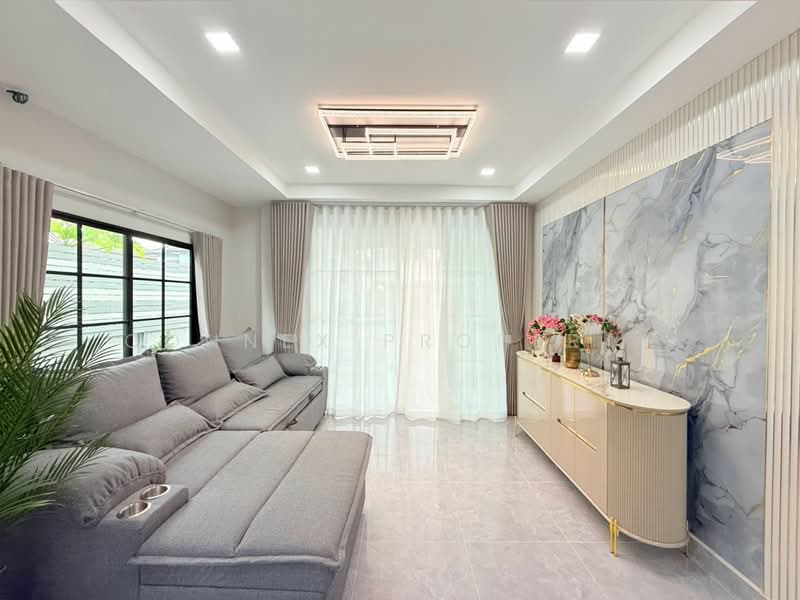 K.C. Garden Home, Bangkok, Nimit Mai Road, Sam Wa Tawan Ok, Khlong Sam Wa, Bangkok, 5 Bedrooms, 190 sqm, Single Detached House For Sale, by Connex Property, 500474624 - DDproperty.com