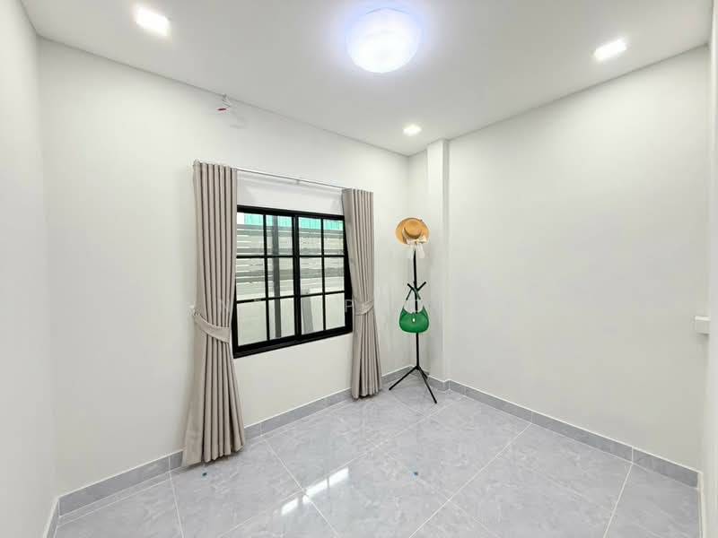 K.C. Garden Home, Bangkok, Nimit Mai Road, Sam Wa Tawan Ok, Khlong Sam Wa, Bangkok, 5 Bedrooms, 190 sqm, Single Detached House For Sale, by Connex Property, 500474624 - DDproperty.com