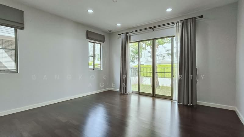 House with Private Garden in PHROMPHONG, Bangkok, Khong Tan, Khlong Toei, Bangkok, 4 Bedrooms, 300 sqm, Single Detached House For Rent, by BANGKOK PROPERTY AGENTS, 500474650 - DDproperty.com
