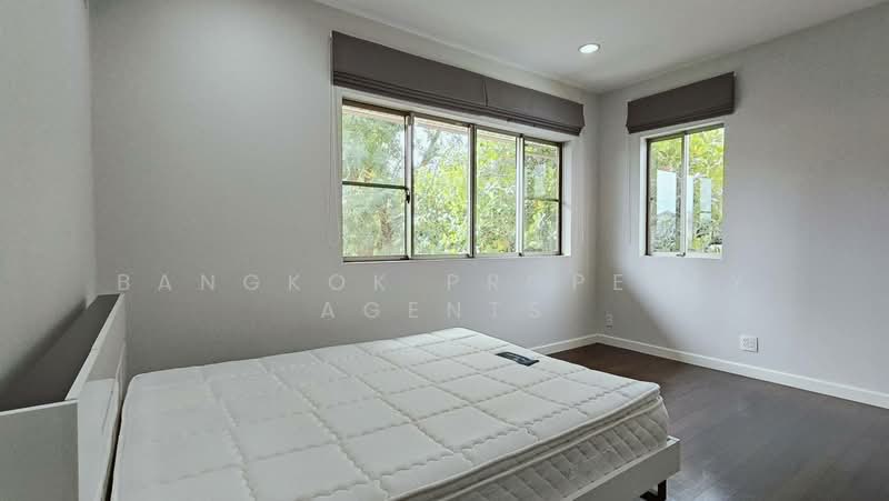 House with Private Garden in PHROMPHONG, กรุงเทพ, คลองตัน, คลองเตย, กรุงเทพ, 300 ตร.ม., บ้านเดี่ยว ให้เช่า, โดย BANGKOK PROPERTY AGENTS, 500474650 - DDproperty.com