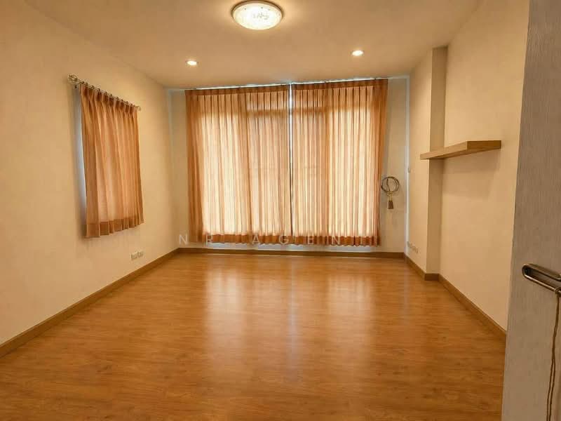 Baan Lalin The Young Executive Onnut-Wongwaen-Suwannabhumi, Bangkok, Chaloem Phrakiat Rama 9 Road, Dok Mai, Prawet, Bangkok, 4 Bedrooms, 140 sqm, Single Detached House For Sale, by NR AGENT, 500474684 - DDproperty.com