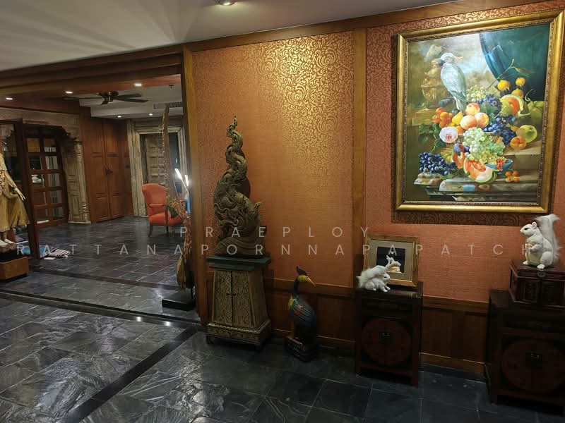 State Tower : อาคารสเตททาวเวอร์, กรุงเทพ, 1055 ถนนสีลม, สีลม, บางรัก, กรุงเทพ, 161 ตร.ม., คอนโด ขาย, โดย Praeploy Rattanapornnapapatch, 500474689 - DDproperty.com