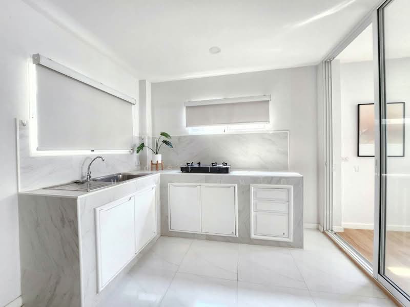 Baan Kwanwieng, Chiang Mai, San Phak Wan, Hang Dong, Chiang Mai, 4 Bedrooms, 230 sqm, Single Detached House For Rent, by The Positive ที่ดิน บ้าน คอนโด, 500474690 - DDproperty.com
