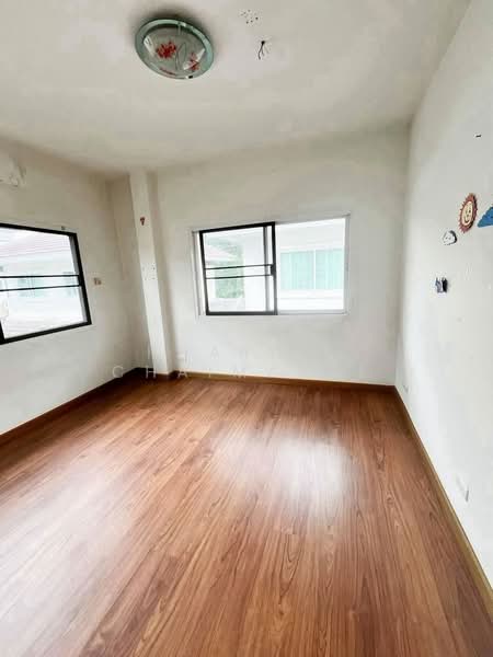Newly renovated House, Chiang Mai, Nong Harn, San Sai, Chiang Mai, 3 Bedrooms, 150 sqm, Single Detached House For Sale, by Pharita Chaimanee, 500474691 - DDproperty.com