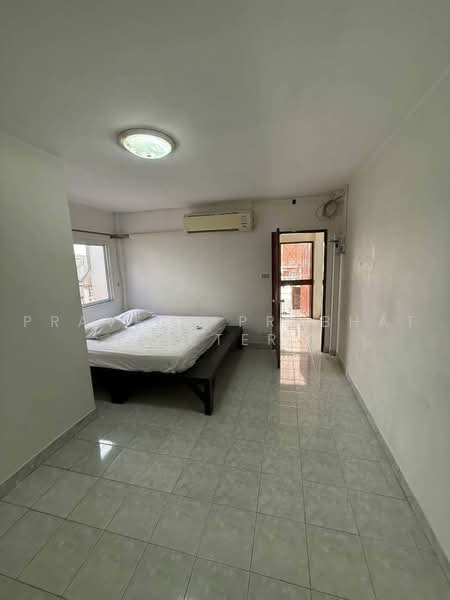 Chatkaew 9 Village, Chon Buri (Pattaya), Soi Nern Plab Wan (Soi Chaiyaphruek), Nong Pru, Bang Lamung (Pattaya), Chon Buri (Pattaya), 4 Bedrooms, 184 sqm, Townhouse For Rent, by Praveen Peter, 500474699 - DDproperty.com