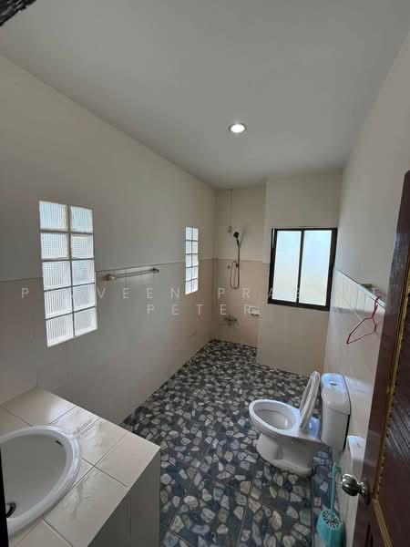 Chatkaew 9 Village, Chon Buri (Pattaya), Soi Nern Plab Wan (Soi Chaiyaphruek), Nong Pru, Bang Lamung (Pattaya), Chon Buri (Pattaya), 4 Bedrooms, 184 sqm, Townhouse For Rent, by Praveen Peter, 500474699 - DDproperty.com