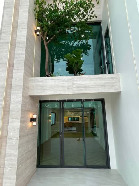 34/195 Chokchai 4 Soi 36 Yaek 2-4, Lat Phrao Sub-district, Lat Phrao District, Bangkok 10230, Bangkok, โชคชัย 4 ซอย 36 แยก 2 - 4, Lat Phrao, Bangkok, 4 Bedrooms, 320 sqm, Single Detached House For Sale, by Jintana Ongsurakul, 500474704 - DDproperty.com