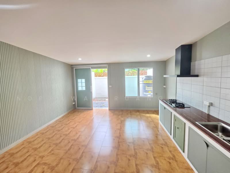 Prachasuk lake & Mall, Bangkok, Rama 2 Road, Samae Dam, Bang Khun Thian, Bangkok, 3 Bedrooms, 160 sqm, Townhouse For Rent, by Noppawan Ruangdech, 500474705 - DDproperty.com