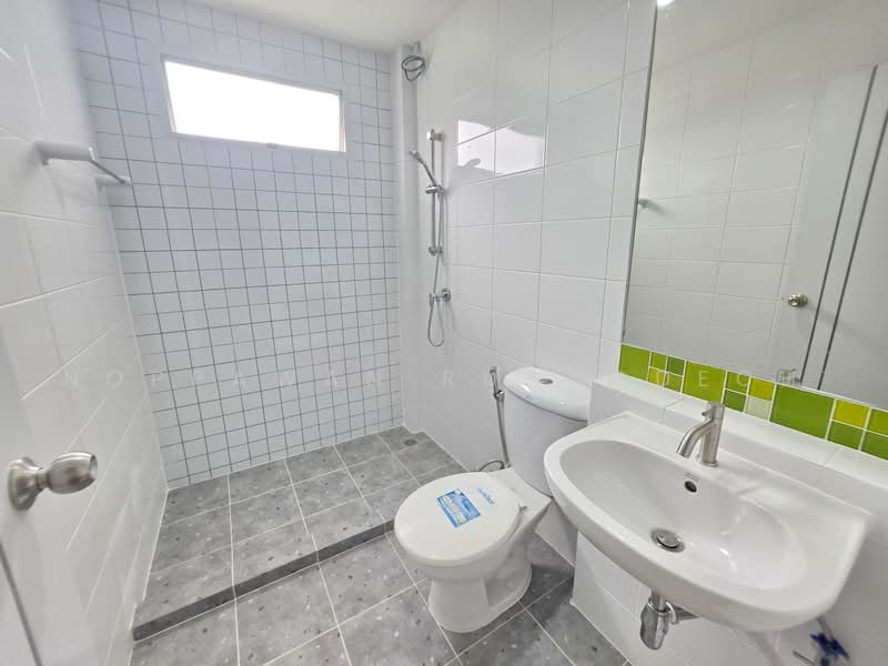 Prachasuk lake & Mall, Bangkok, Rama 2 Road, Samae Dam, Bang Khun Thian, Bangkok, 3 Bedrooms, 160 sqm, Townhouse For Rent, by Noppawan Ruangdech, 500474705 - DDproperty.com