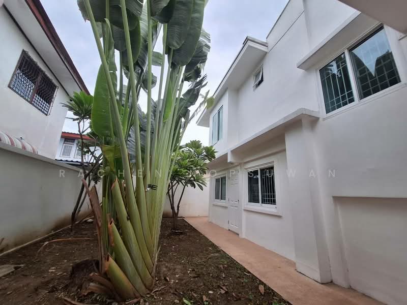 Sammakon Ramkhamhaeng, Bangkok, Ramkhamhaeng Road, Saphan Sung, Bangkok, 3 Bedrooms, 240 sqm, Single Detached House For Rent, by Rachen Nopsuwan, 500474716 - DDproperty.com