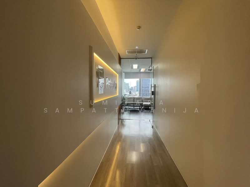 ออฟฟิศให้เช่า สุขุมวิท : Fully Furnished Office for rent Sukhumvit, กรุงเทพ, บางจาก, พระโขนง, กรุงเทพ, 112 ตร.ม., สำนักงาน ให้เช่า, โดย Sumitara Sampattavanija, 500474722 - DDproperty.com