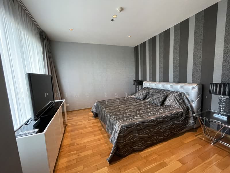 The Emporio Place, Bangkok, 93 Soi Sukhumvit 24, Sukhumvit Road, Khong Tan, Khlong Toei, Bangkok, 2 Bedrooms, 106 sqm, Condo For Rent, by PK PRIME ESTATE Co., Ltd., 500474723 - DDproperty.com