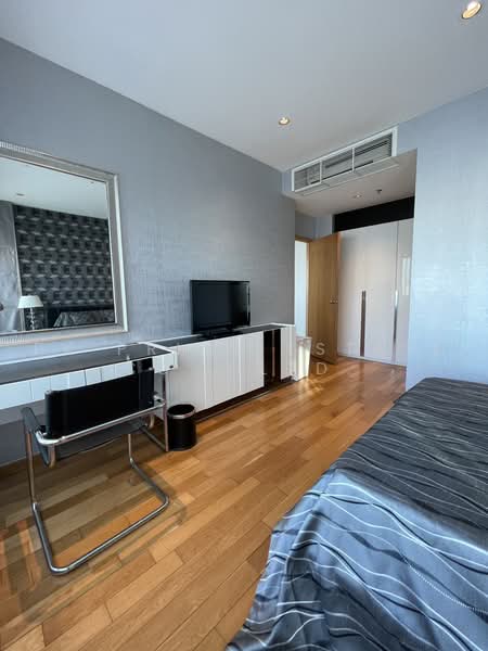 The Emporio Place, Bangkok, 93 Soi Sukhumvit 24, Sukhumvit Road, Khong Tan, Khlong Toei, Bangkok, 2 Bedrooms, 106 sqm, Condo For Rent, by PK PRIME ESTATE Co., Ltd., 500474723 - DDproperty.com
