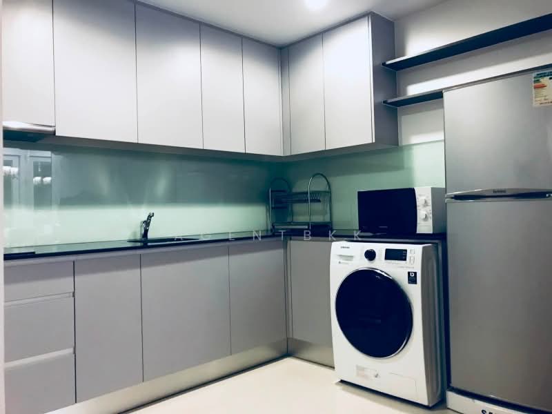 15 Sukhumvit Residences, Bangkok, Soi Sukhumvit 15, Khlongtoei Nua, Watthana, Bangkok, 2 Bedrooms, 63 sqm, Condo For Rent, by Agentbkk, 500474724 - DDproperty.com