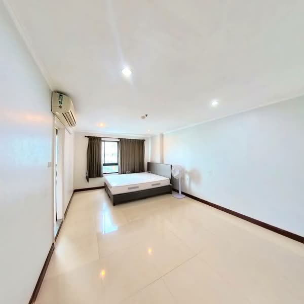 Lumpini Ville Sukhumvit 77, Bangkok, Sukhumvit 77 Road, Suan Luang, Bangkok, Studio, 31 sqm, Condo For Sale, by Rinrada Saelee, 500474726 - DDproperty.com