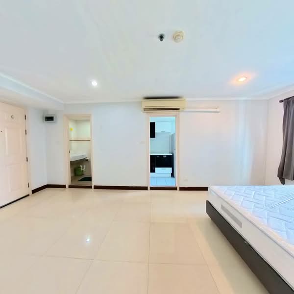 Lumpini Ville Sukhumvit 77 : ลุมพินี วิลล์ สุขุมวิท77, กรุงเทพ, ถนนสุขุมวิท 77, สวนหลวง, กรุงเทพ, 31 ตร.ม., คอนโด ขาย, โดย รินรดา แซ่ลี, 500474726 - DDproperty.com