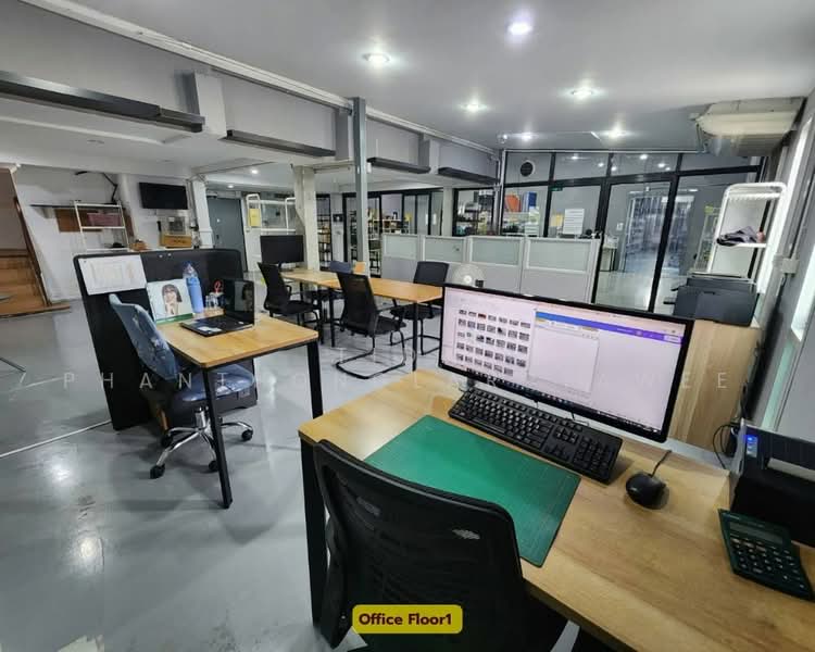 ให้เช่า คลังสินค้าพร้อมสำนักงาน รามคำแหง 118 (Ramkhamhaeng 118) 900 ตร.ม. 245 ตร.ว, Bangkok, Saphan Sung, Bangkok, , 900 sqm, Warehouse/Factory For Rent, by Tida phanthonglarptawee, 500474730 - DDproperty.com
