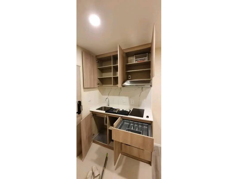 IKON Sukhumvit 77, Bangkok, 182 Sukhumvit Road 77, Suan Luang, Bangkok, 1 Bedroom, 30 sqm, Condo For Rent, by Agentbkk, 500474761 - DDproperty.com