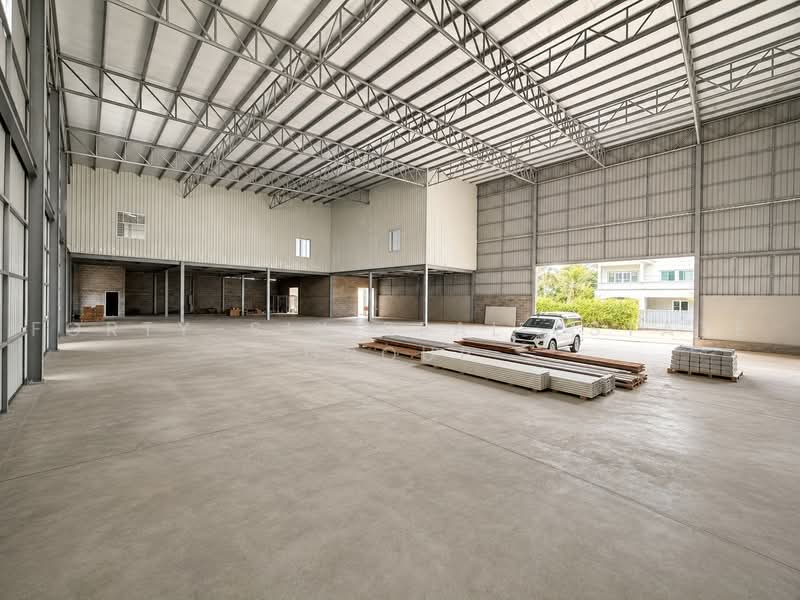 ออฟฟิศ 383 ตรม. โกดัง 1000 ตรม. ลาดกระบัง, Bangkok, Khlong Sam Prawet, Lat Krabang, Bangkok, , 1,383 sqm, Warehouse/Factory For Rent, by Forty-Six Real Estate Group, 500474792 - DDproperty.com