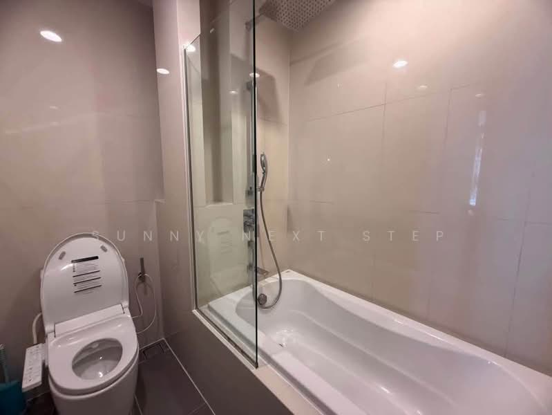 Oka Haus Sukhumvit 36, Bangkok, 3399 Rama 4 Road, Khong Tan, Khlong Toei, Bangkok, 2 Bedrooms, 70 sqm, Condo For Rent, by Sunny Shibano, 500474795 - DDproperty.com