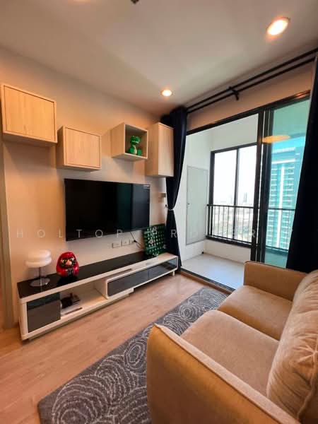 IDEO Sathorn Tha Phra, Bangkok, 221 Ratchaphruek Road, Bukkalo, Thon Buri, Bangkok, 1 Bedroom, 30 sqm, Condo For Rent, by Holtop Property, 500474810 - DDproperty.com