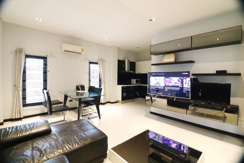 For Sale: Rental Investment 8 Deluxe Rooms Plus Residence Udon Thani, Udon Thani, Ban Luam, Muang Udon Thani, Udon Thani, , 586 sqm, Business For Sale, by วีรภัทรา ดาร์เปอร์, 500474854 - DDproperty.com