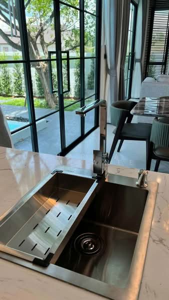 luxury pool villa, Chiang Mai, Ban Waen, Hang Dong, Chiang Mai, 5 Bedrooms, 440 sqm, Villa For Sale, by Pharita Chaimanee, 500474861 - DDproperty.com