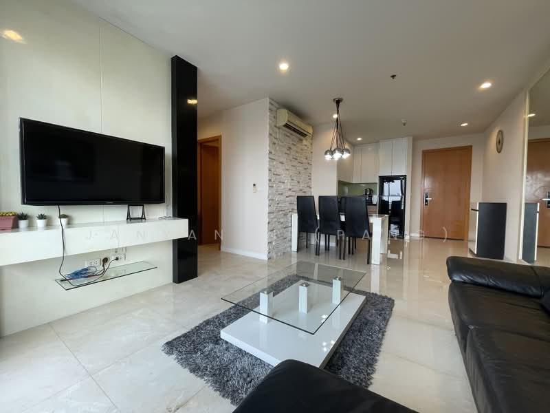 Circle Condominium, Bangkok, 1674 Soi Petchaburi 36 Petchaburi Road, Makkasan, Ratchathewi, Bangkok, 2 Bedrooms, 75 sqm, Condo For Rent, by Janyanan (Pang), 500474877 - DDproperty.com